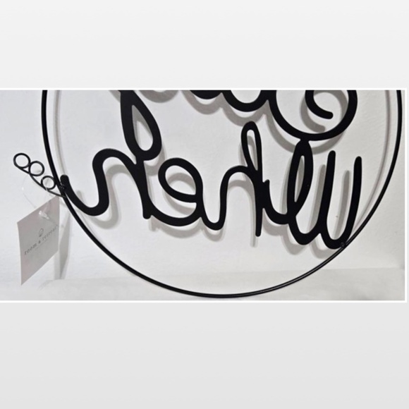 New Room & Retreat Wall Décor “Say When” Black Metal Circle Sign Bar Large - Picture 8 of 14